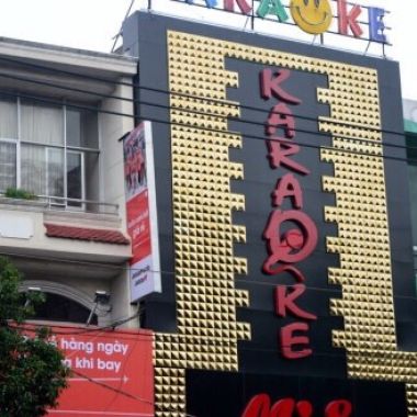 THI CÔNG KARAOKE M18 QUANG TRUNG, GÒ VẤP